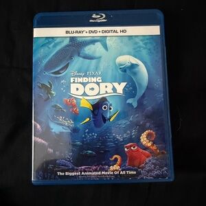 Disney Finding Dory Blu-ray with Blue Case